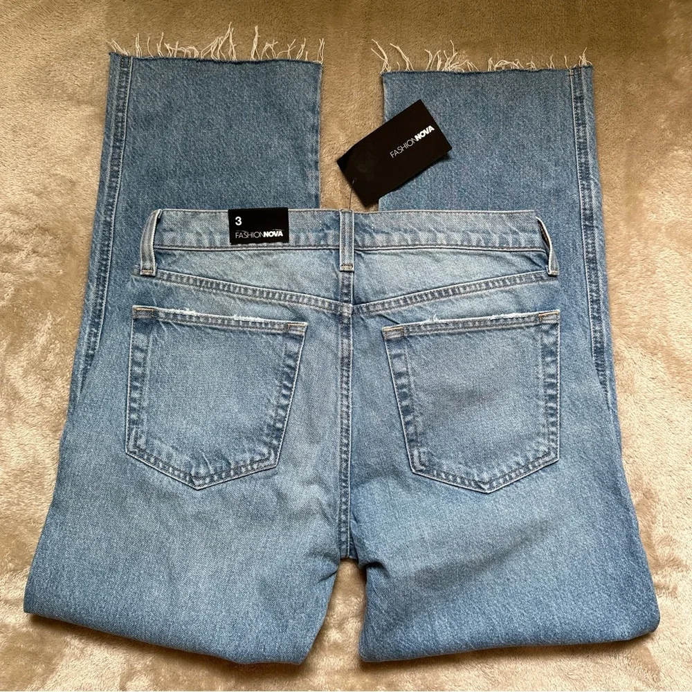 Fashion Nova Bella Distressed Boyfriend jeans - Picture 5 of 5
